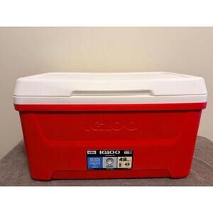 Igloo Laguna 48 Quart Red Ice Chest Cooler